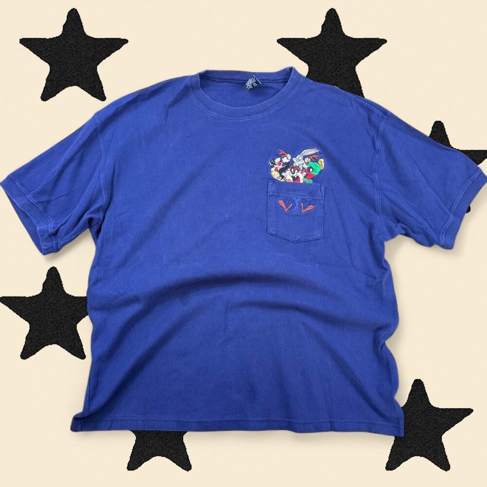 ★ 2000s Looney Tunes embroidered tee ★